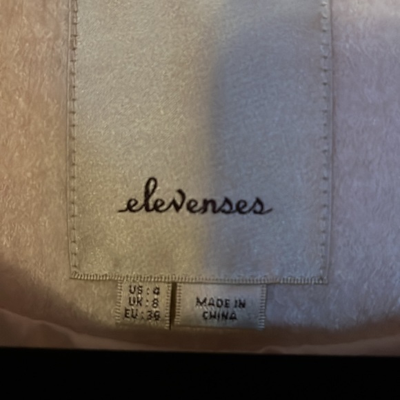 Elevenses Francie wool cream pleated blazer jacket with peplum design size 4 - Picture 3 of 3